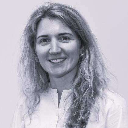 Headshot of Lizzie Donnelly